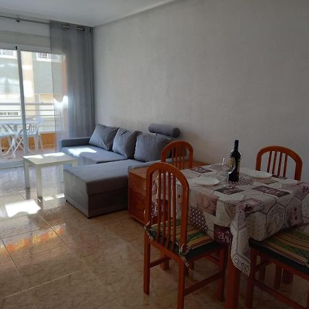Julia'S Paradise Apartment Torrevieja Exteriör bild