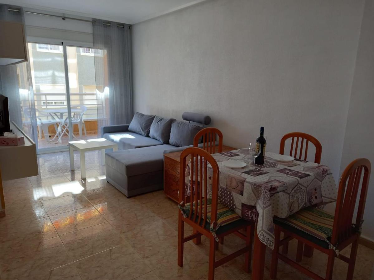 Julia'S Paradise Apartment Torrevieja Exteriör bild