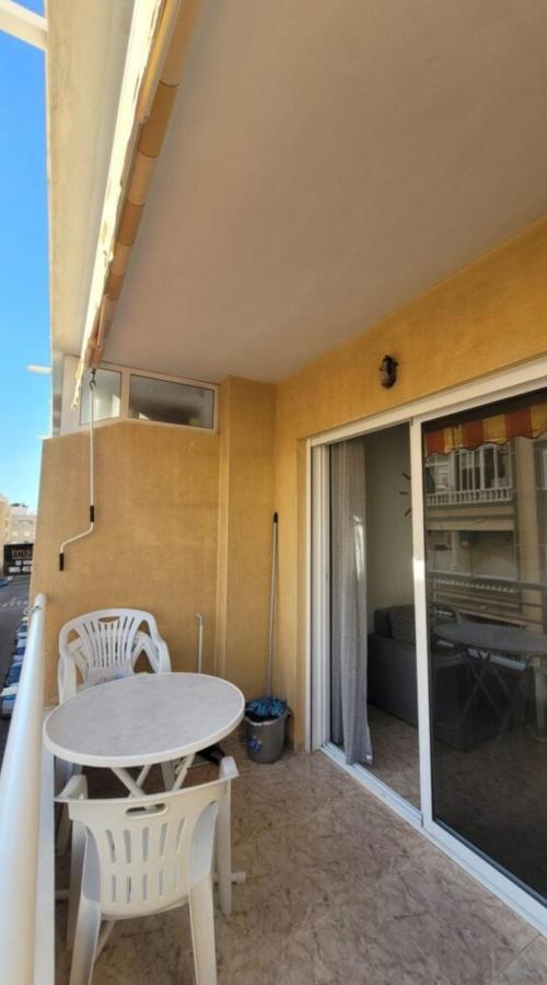 Julia'S Paradise Apartment Torrevieja Exteriör bild